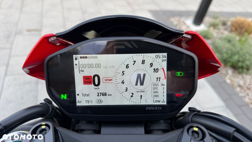 Ducati Monster - 10