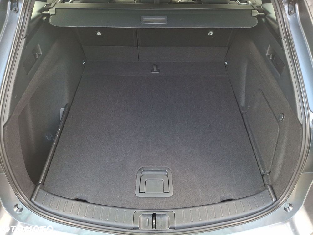 Toyota Corolla 2.0 Hybrid Style - 13