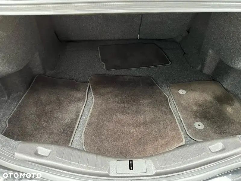 Ford Fusion - 18