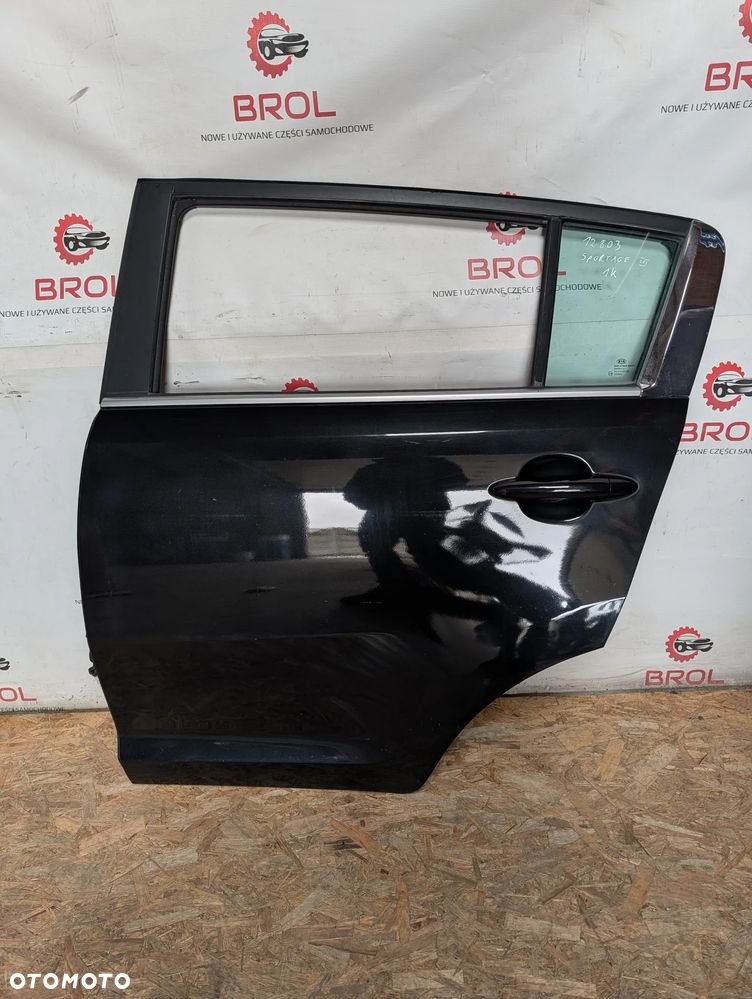 DRZWI TYLNE LEWE KIA SPORTAGE III 11'   1K - 1