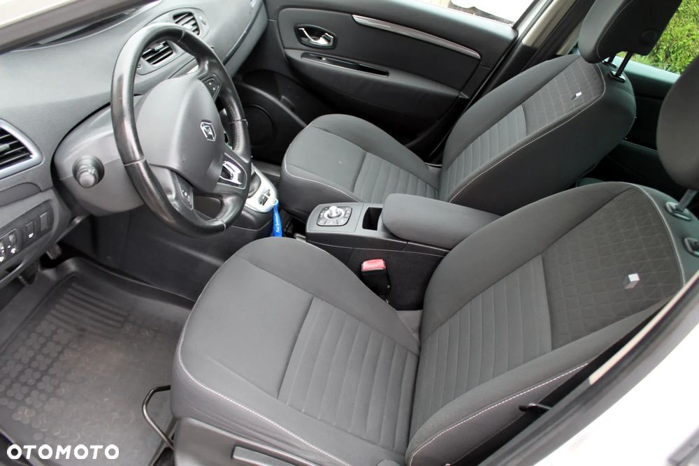 Renault Scenic 1.5 dCi Bose EDition EDC - 10