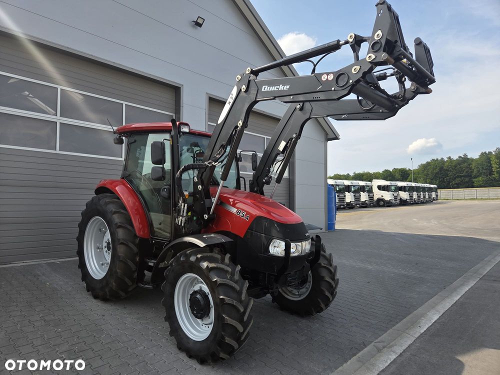 Case IH Farmall 85A - 15