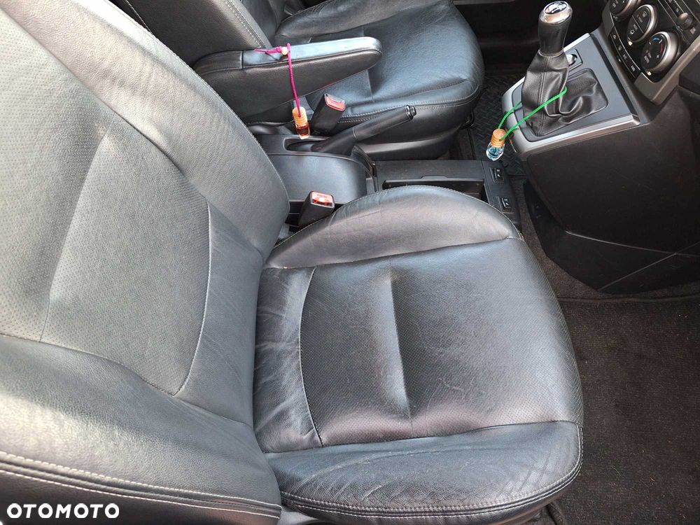 Mazda 5 - 5