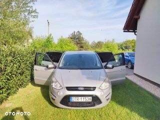 Ford S-Max - 34