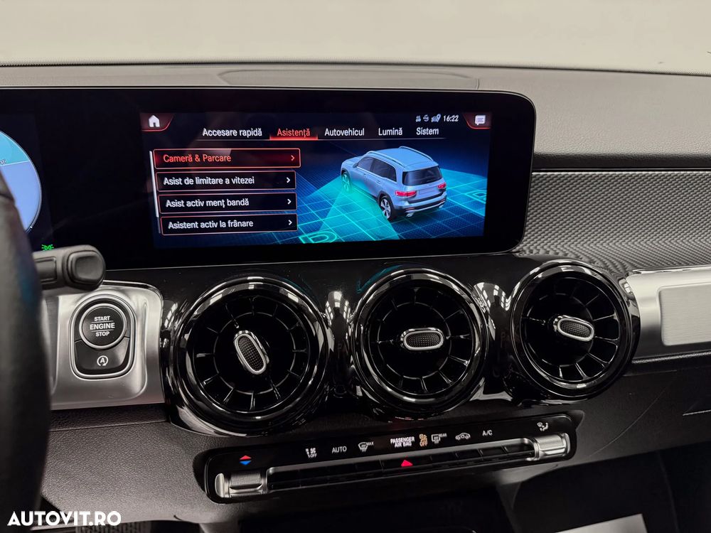 Mercedes-Benz GLB 200 7G-DCT Style - 29