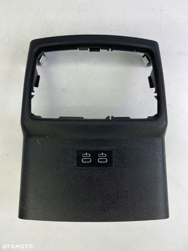 BMW X1 F48 X2 F39 USB KRATKA NAWIEWU TYLNA OBUDOWA 6991425 ORG.