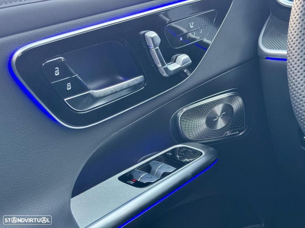 Mercedes-Benz GLC 300 de Coupe 4Matic - 12