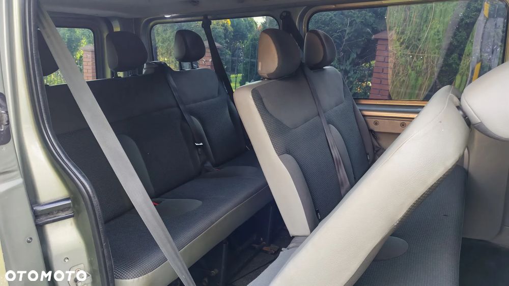 Opel Vivaro - 12