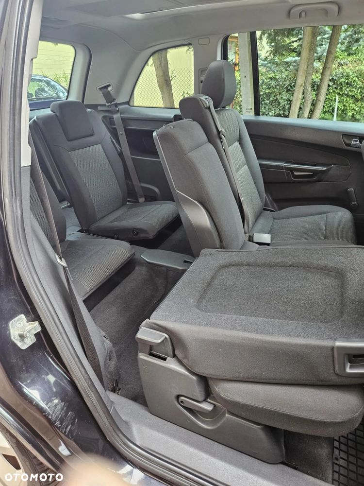 Opel Zafira 1.8 Sport - 6
