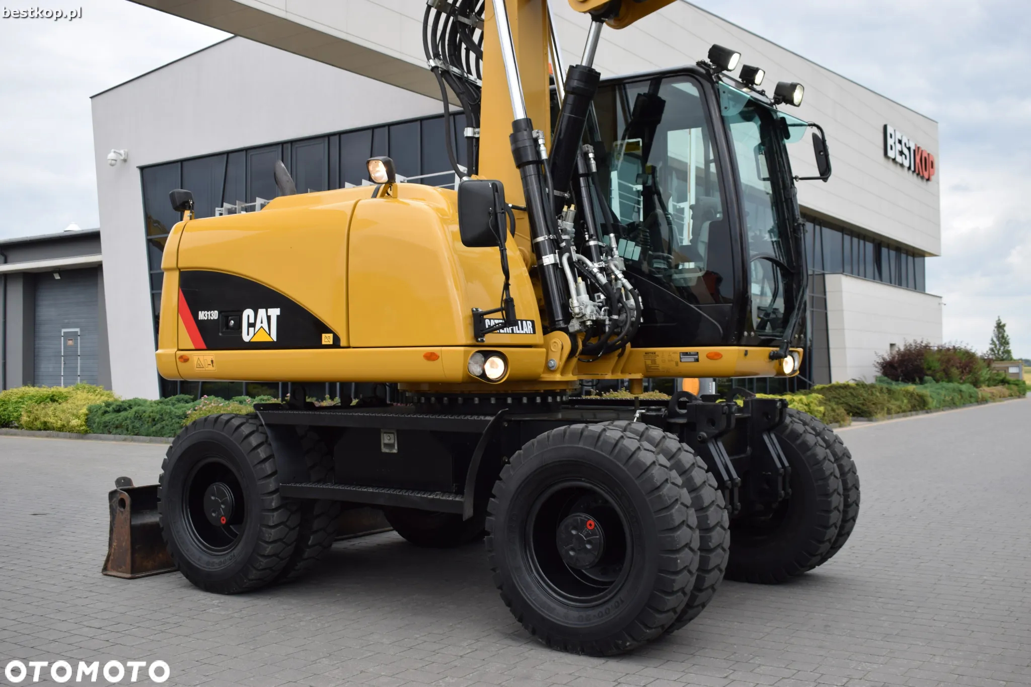 Caterpillar CAT M313D - 2