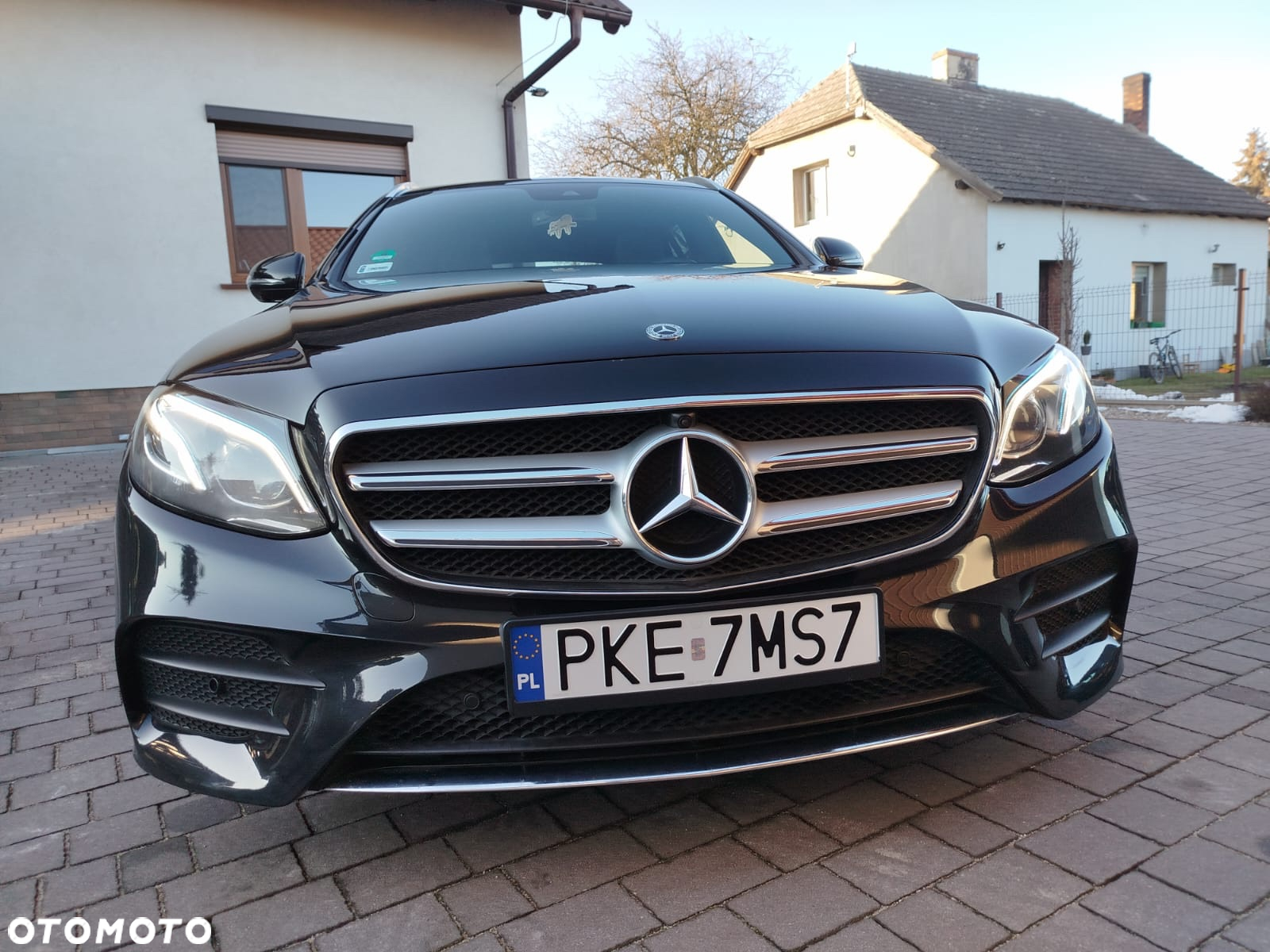 Mercedes-Benz Klasa E 220 d Business Edition 9G-TRONIC - 6
