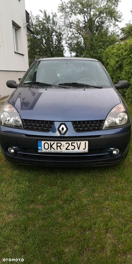 Renault Clio 1.2i RN - 1