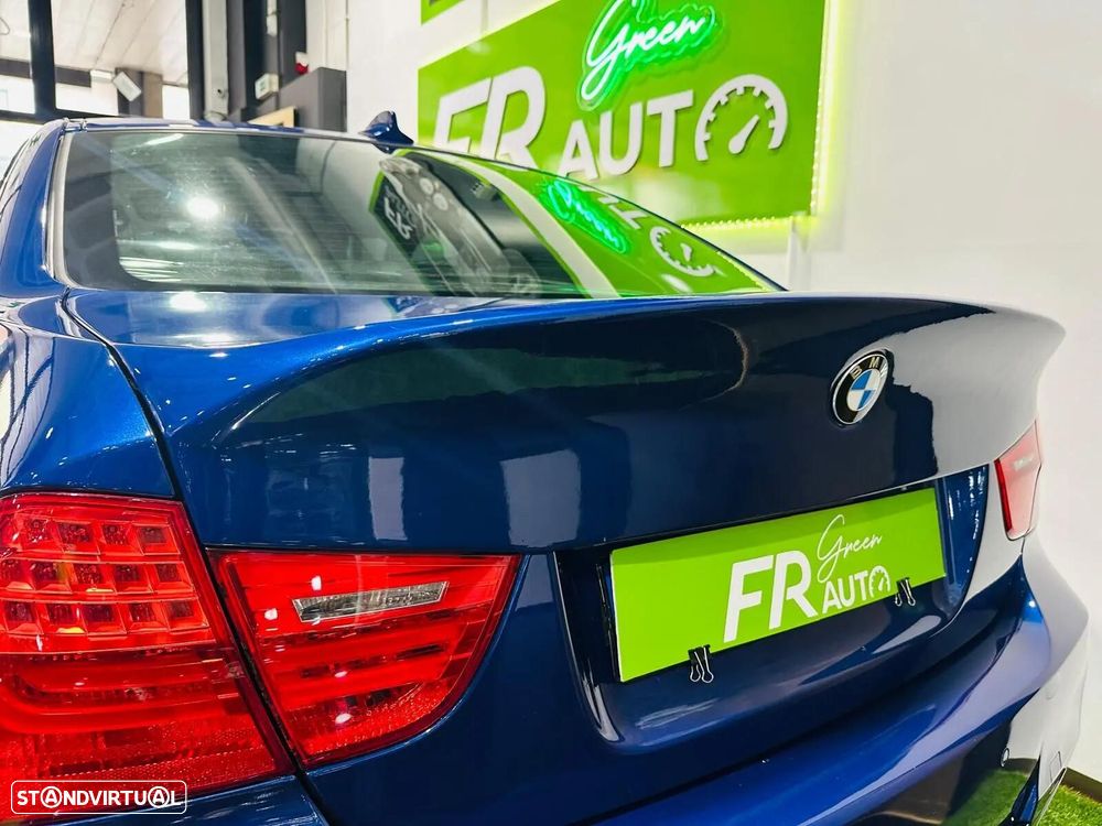 BMW 318 d Pack M - 24