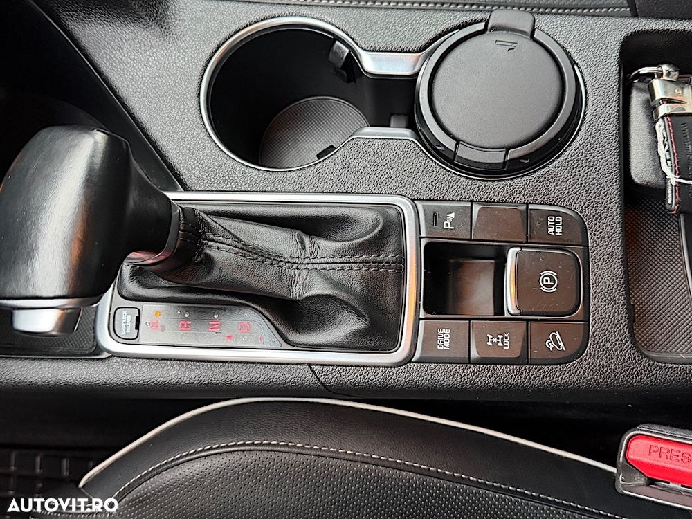 Kia Sportage 1.6 T-GDI 7DCT 4x4 GT Line - 11