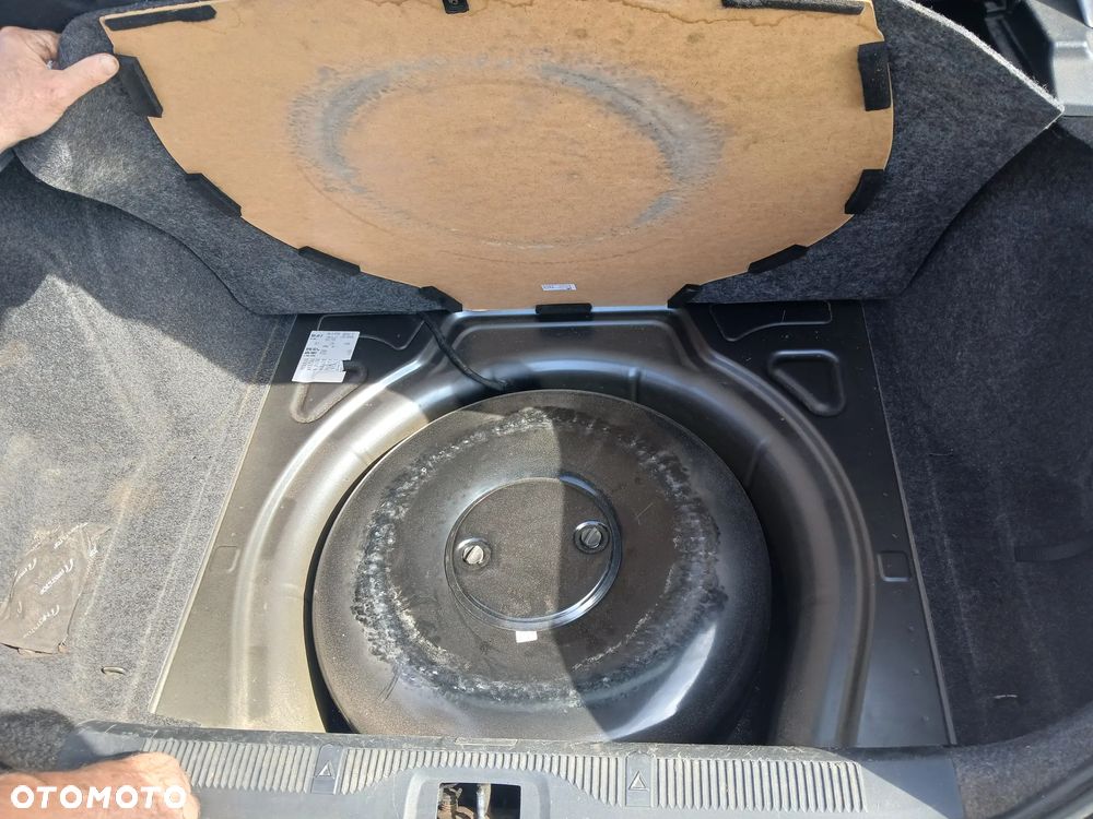 Skoda Octavia 1.4 Ambiente - 14