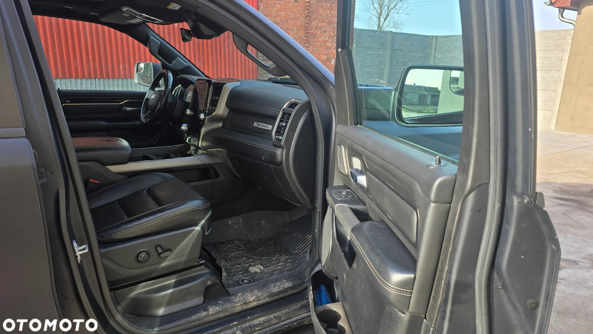 RAM 1500 Crew Cab Rebel - 17