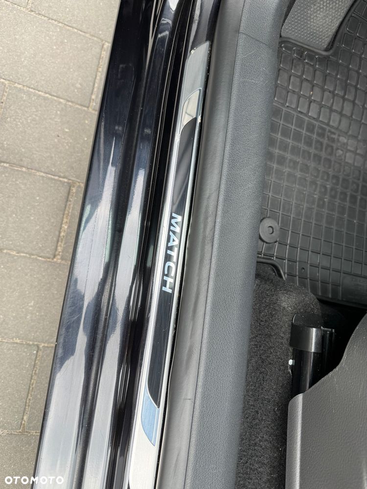 Volkswagen Golf Plus 1.6 TDI DPF MATCH - 18