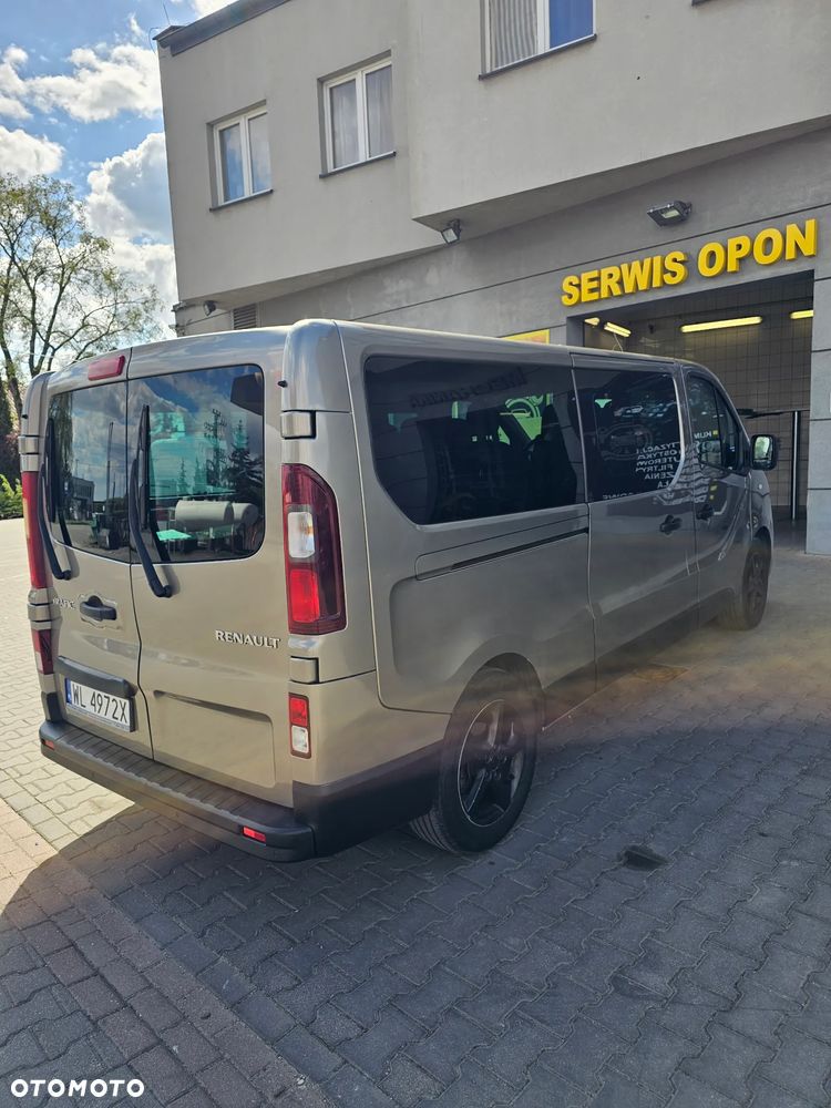 Renault Trafic Grand 1.6 dCi - 4