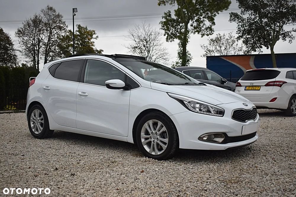 Kia Ceed Cee'd 1.6 CRDi S - 10