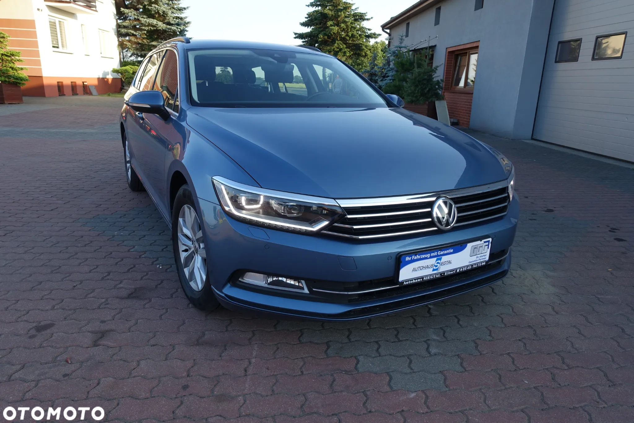 Volkswagen Passat - 30
