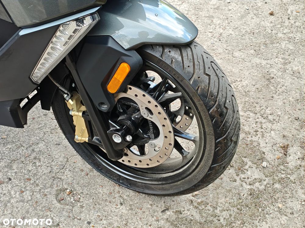 BMW C 400 GT - 10