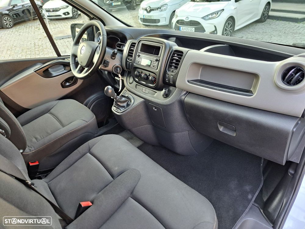 Renault Trafic 1.6 dCi L1H1 1.2T - 17