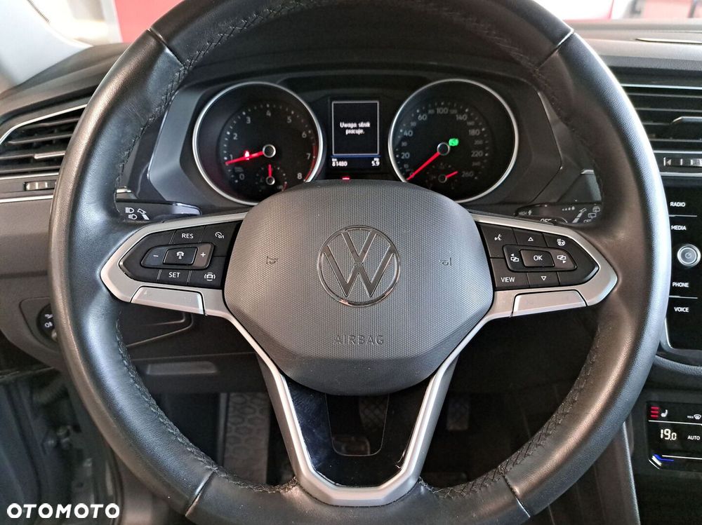 Volkswagen Tiguan - 31