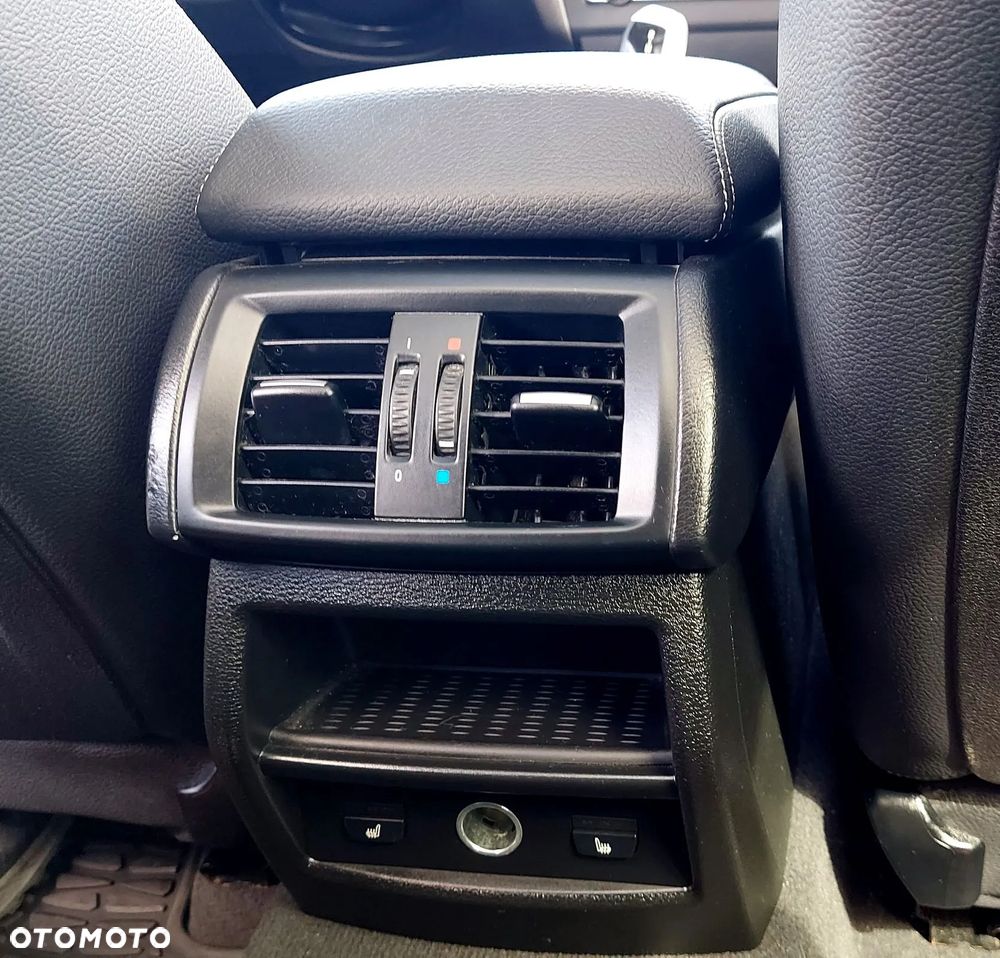 BMW X3 xDrive28i Sport-Aut Advantage - 31