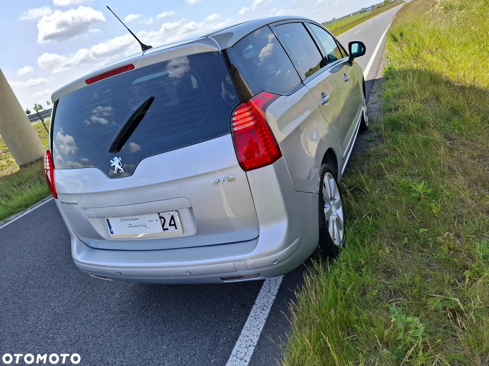 Peugeot 5008 HDI FAP 110 Tendance - 9