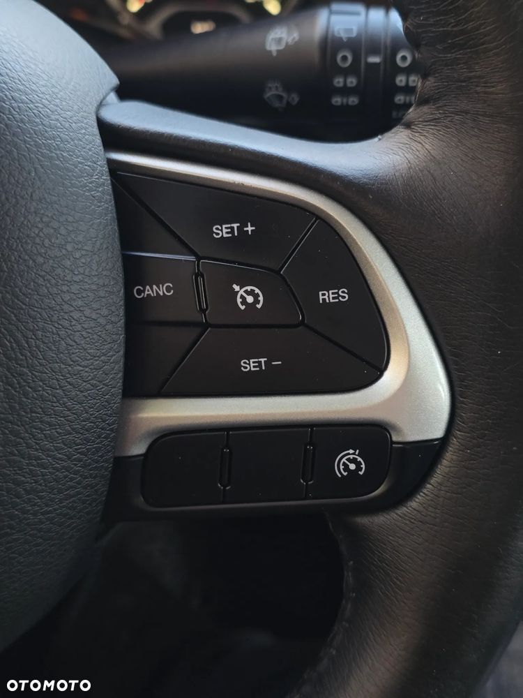 Jeep Renegade 1.6 MultiJet Longitude FWD S&S - 30