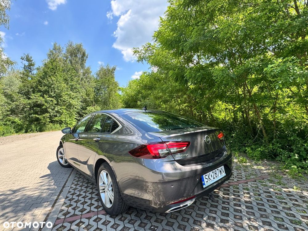Opel Insignia - 8
