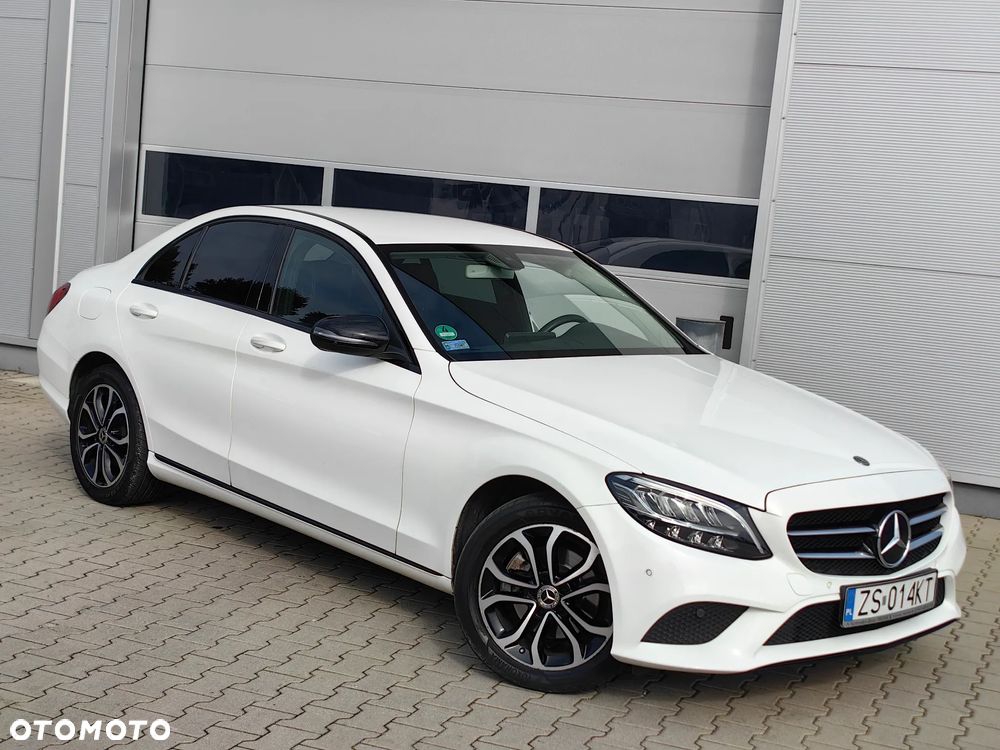 Mercedes-Benz Klasa C 220 d 4MATIC 9G-TRONIC - 3