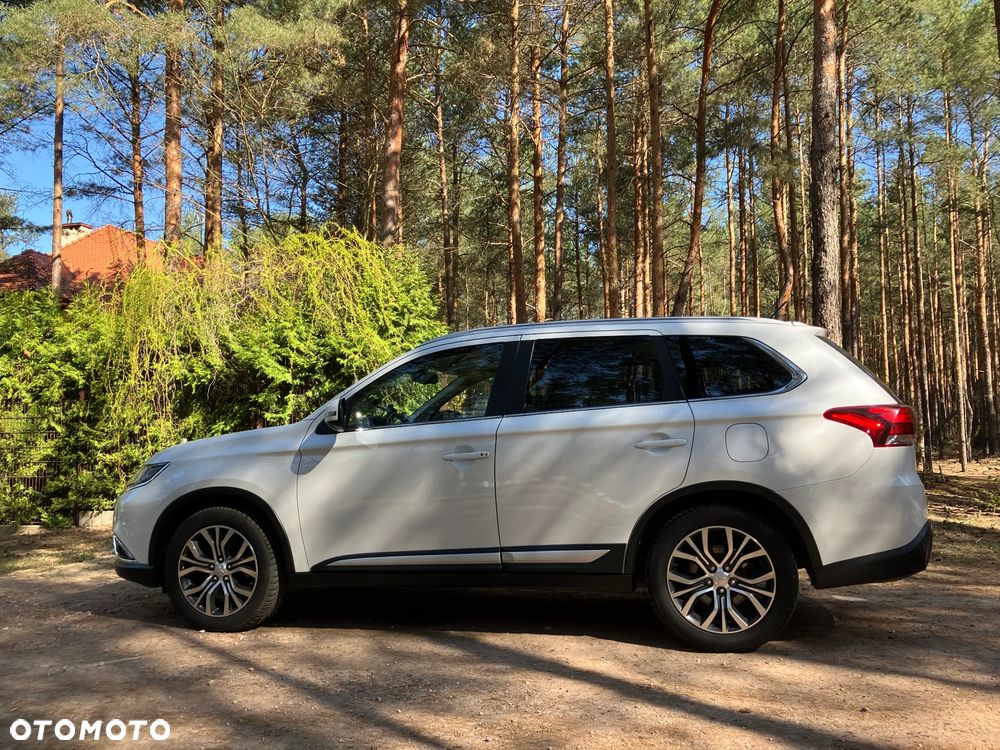 Mitsubishi Outlander 2.0 Intense + 4WD CVT - 2