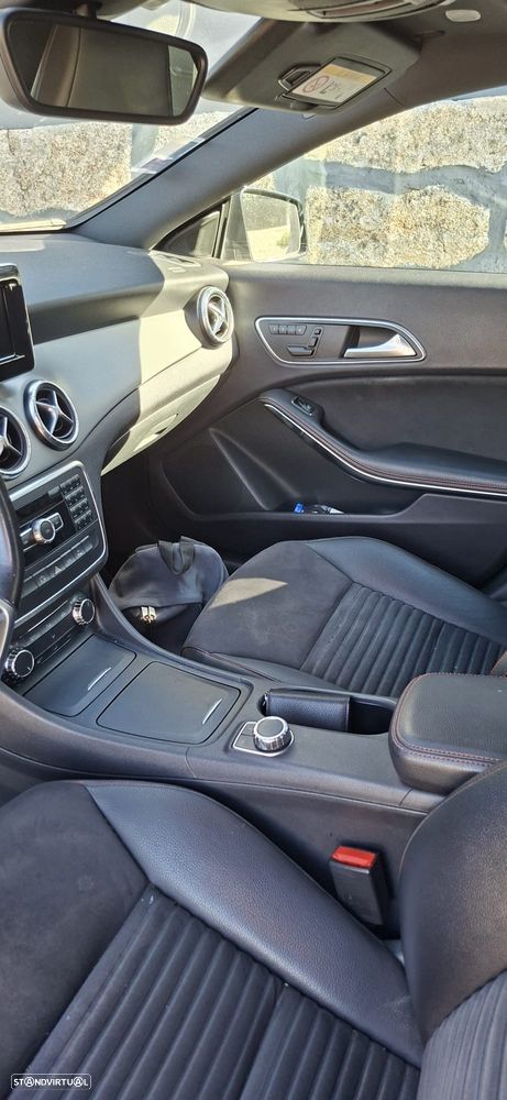 Mercedes-Benz CLA 220 CDi AMG Sport Aut. - 2