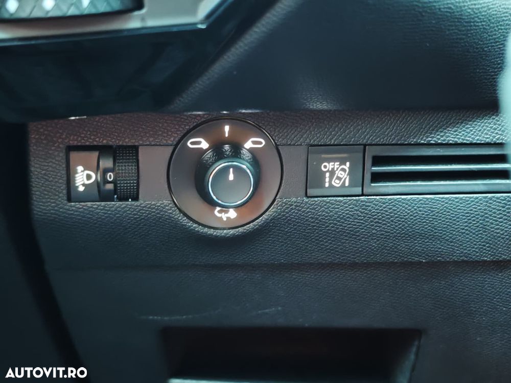 DS Automobiles DS 7 Crossback ver-1-6-t--gdi-hev-6at-4x2-business-line - 22