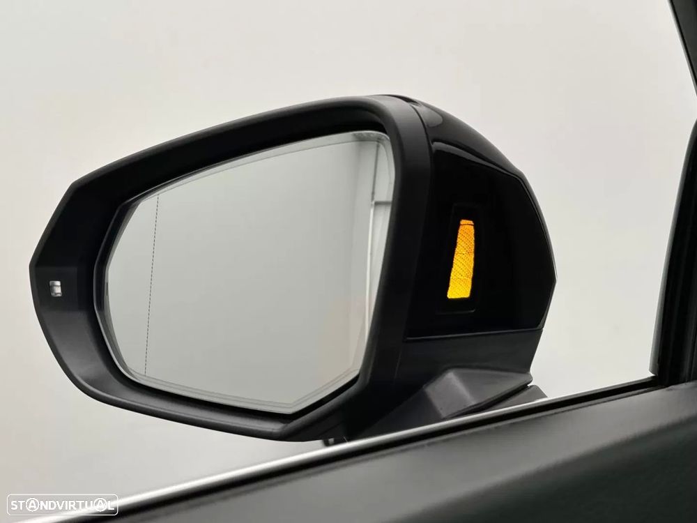 Audi Q3 Sportback 45 TFSIe S line S tronic - 19