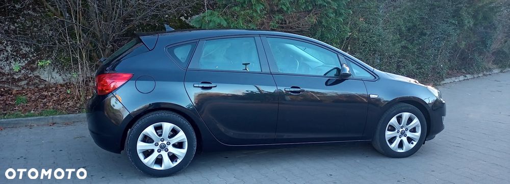 Opel Astra 1.7 CDTI Cosmo - 9