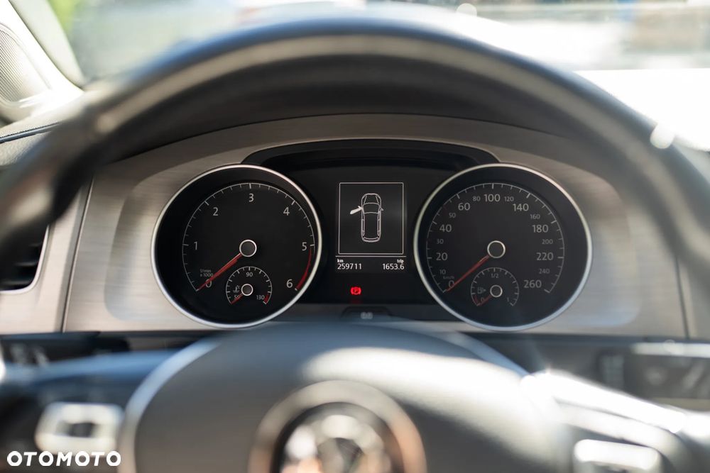 Volkswagen Golf 1.6 TDI BMT Comfortline - 7