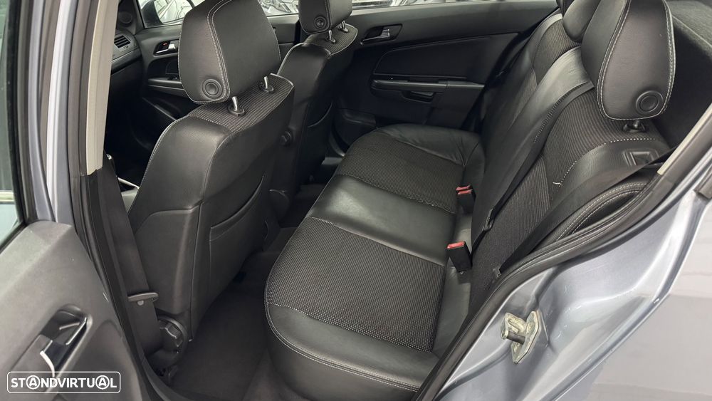 Opel Astra 1.7 CDTI Cosmo M5 - 9