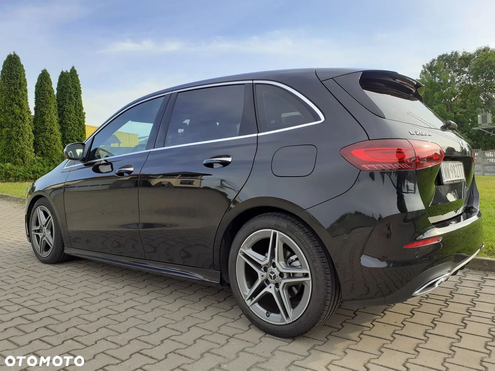 Mercedes-Benz Klasa B 200 d AMG Line 8G-DCT - 18