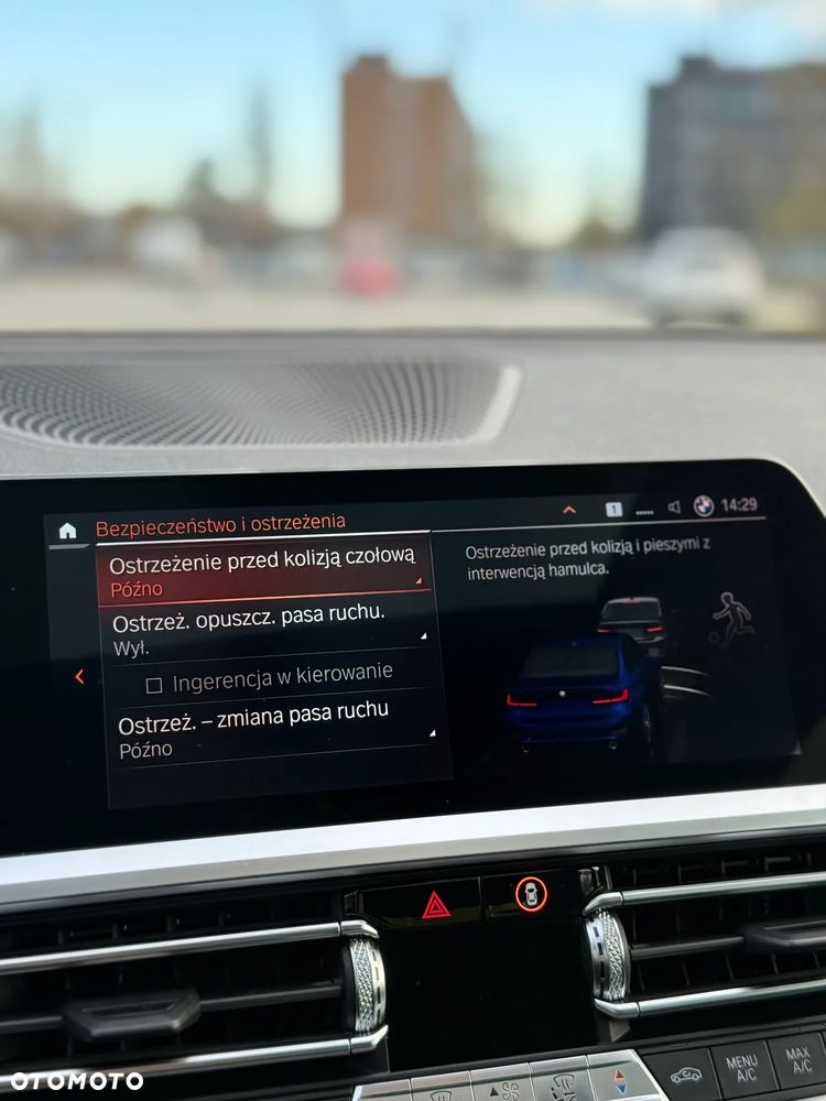 BMW Seria 3 330i Luxury Line sport - 25