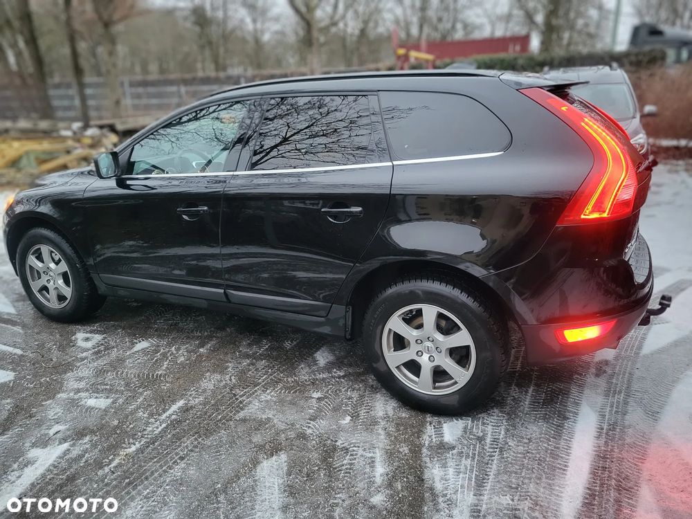 Volvo XC 60 D4 Geartronic Momentum - 3