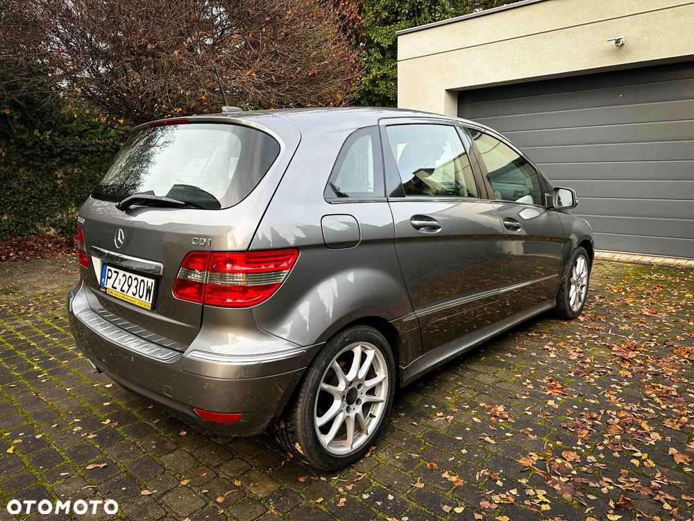 Mercedes-Benz Klasa B 180 CDI - 4
