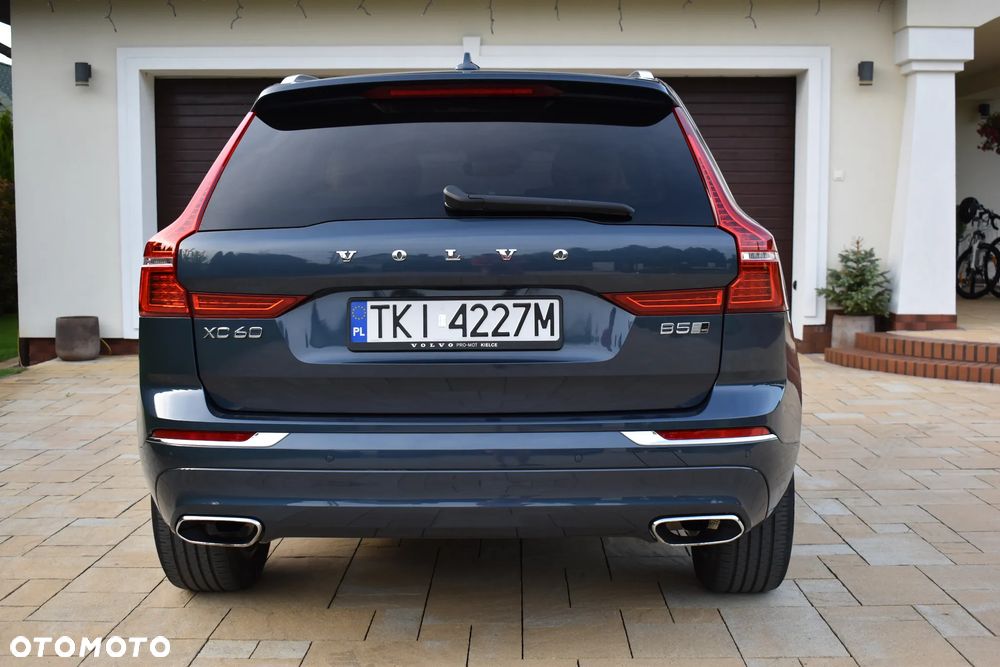 Volvo XC 60 B5 D AWD Inscription - 9