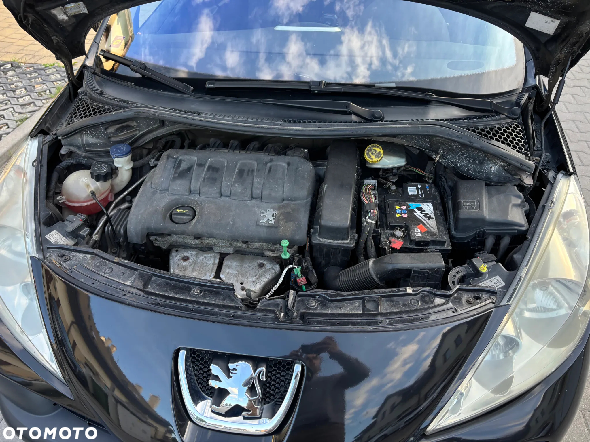 Peugeot 207 1.4 16V Trendy - 10