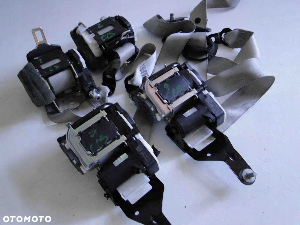 PAS BEZPIECZEŃSTWA PRZÓD PRAWY MERCEDES W212 LIFT - 6