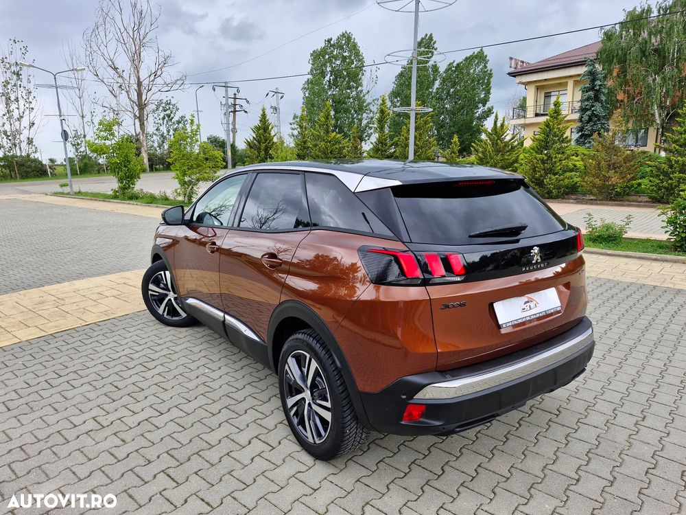 Peugeot 3008 1.2 PureTech Turbo S&S Allure - 5