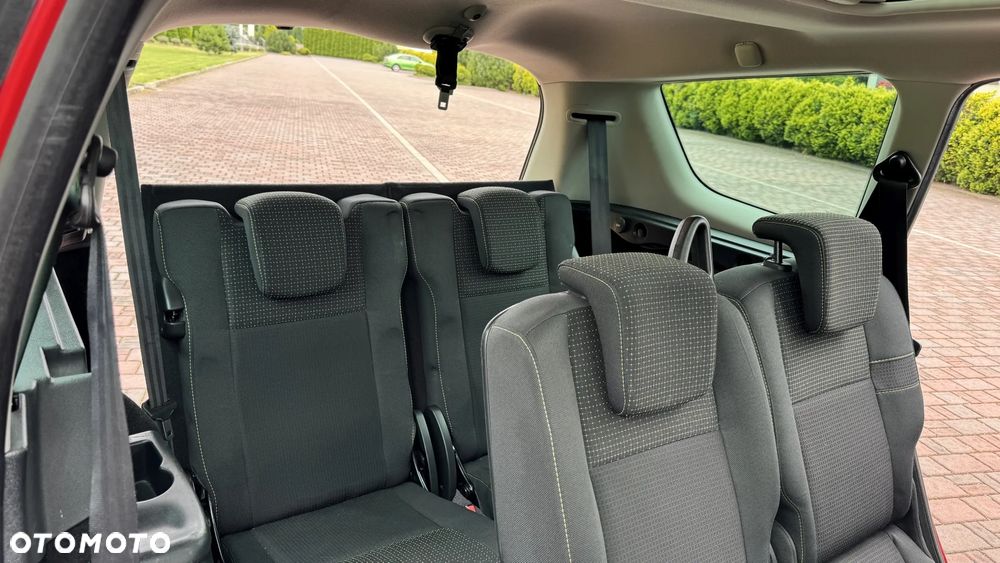 Renault Grand Scenic Gr 1.6 16V Luxe Privilege - 30