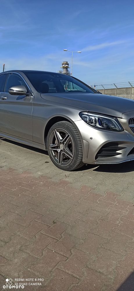 Mercedes-Benz Klasa C 220 d 4MATIC 9G-TRONIC - 29