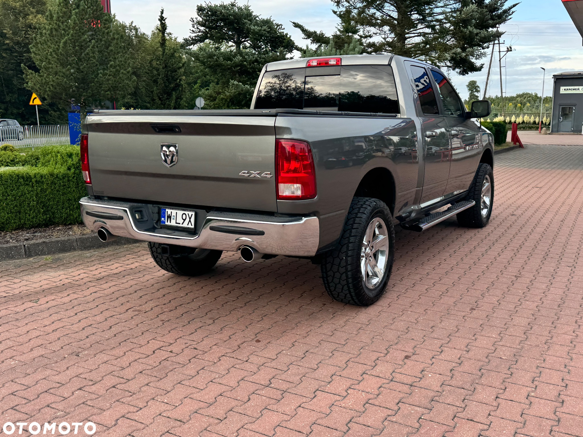Dodge RAM 1500 5.7 4x4 - 3